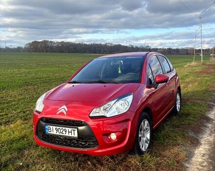 Красный Ситроен С3, объемом двигателя 1.4 л и пробегом 153 тыс. км за 5300 $, фото 1 на Automoto.ua