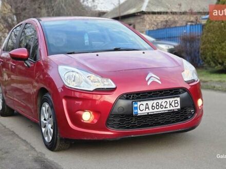 Червоний Сітроен С3, об'ємом двигуна 1.4 л та пробігом 137 тис. км за 5900 $, фото 1 на Automoto.ua