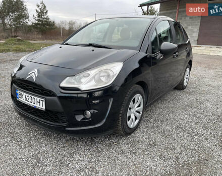 Красный Ситроен С3, объемом двигателя 1.2 л и пробегом 117 тыс. км за 6100 $, фото 1 на Automoto.ua
