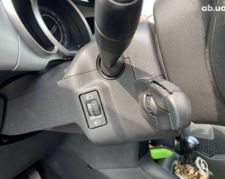 Ситроен С3, объемом двигателя 1.4 л и пробегом 198 тыс. км за 4950 $, фото 15 на Automoto.ua