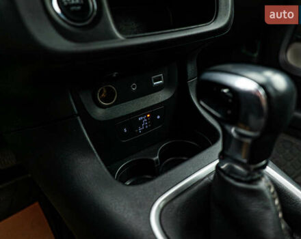 Ситроен С3, объемом двигателя 1.2 л и пробегом 131 тыс. км за 11913 $, фото 19 на Automoto.ua