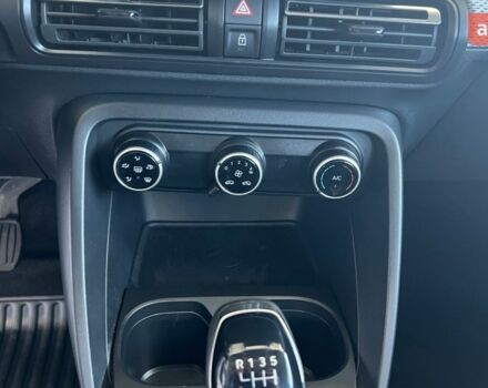 Сітроен С3, об'ємом двигуна 1.2 л та пробігом 0 тис. км за 17520 $, фото 8 на Automoto.ua