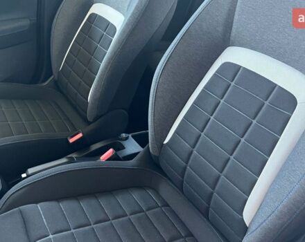 Сітроен С3, об'ємом двигуна 1.2 л та пробігом 0 тис. км за 17520 $, фото 10 на Automoto.ua