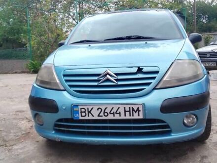 Сітроен С3 2003 у Дубно на Automoto.ua Сітроен С3, об'ємом двигуна 1.4 л та пробігом 260 тис. км за 3700 $, фото 1 на Automoto.ua