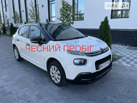 Ситроен С3, объемом двигателя 1.6 л и пробегом 280 тыс. км за 8800 $, фото 1 на Automoto.ua