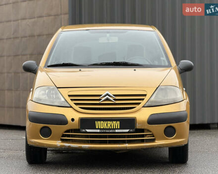 Желтый Ситроен С3, объемом двигателя 1.36 л и пробегом 273 тыс. км за 2499 $, фото 2 на Automoto.ua