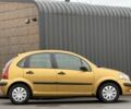 Желтый Ситроен С3, объемом двигателя 1.4 л и пробегом 273 тыс. км за 2499 $, фото 3 на Automoto.ua
