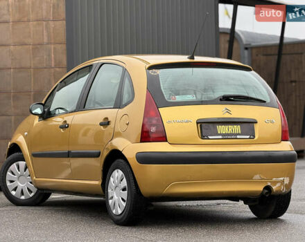 Желтый Ситроен С3, объемом двигателя 1.36 л и пробегом 273 тыс. км за 2499 $, фото 12 на Automoto.ua