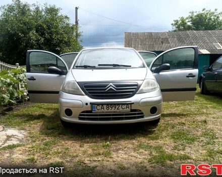 Серый Ситроен С3, объемом двигателя 1.1 л и пробегом 214 тыс. км за 3200 $, фото 10 на Automoto.ua