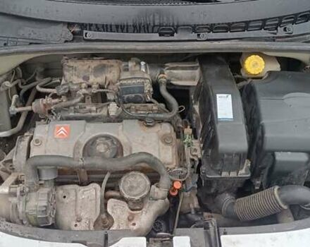 Сірий Сітроен С3, об'ємом двигуна 1.36 л та пробігом 152 тис. км за 3800 $, фото 3 на Automoto.ua