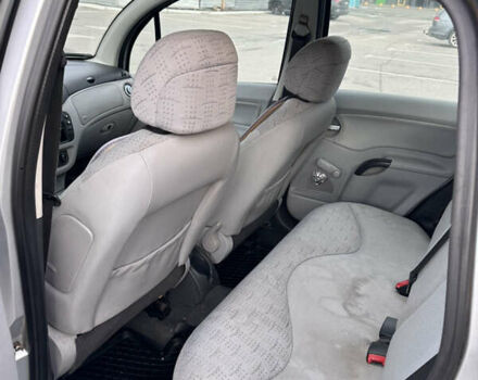 Серый Ситроен С3, объемом двигателя 1.4 л и пробегом 240 тыс. км за 2450 $, фото 8 на Automoto.ua