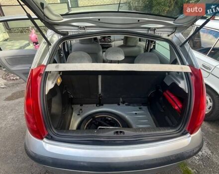 Серый Ситроен С3, объемом двигателя 1.36 л и пробегом 207 тыс. км за 3300 $, фото 3 на Automoto.ua