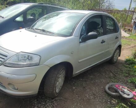 Серый Ситроен С3, объемом двигателя 1.4 л и пробегом 220 тыс. км за 2300 $, фото 3 на Automoto.ua