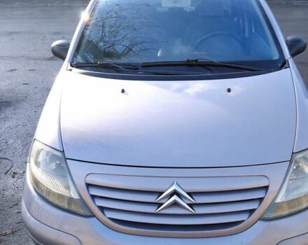 Серый Ситроен С3, объемом двигателя 1.4 л и пробегом 236 тыс. км за 3900 $, фото 2 на Automoto.ua