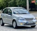 Серый Ситроен С3, объемом двигателя 1.4 л и пробегом 258 тыс. км за 3999 $, фото 2 на Automoto.ua