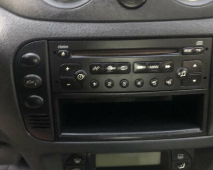 Серый Ситроен С3, объемом двигателя 1.4 л и пробегом 180 тыс. км за 4850 $, фото 10 на Automoto.ua