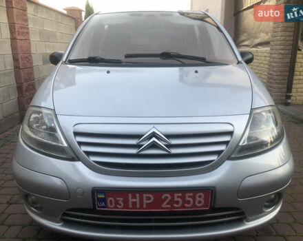 Серый Ситроен С3, объемом двигателя 1.4 л и пробегом 180 тыс. км за 4850 $, фото 1 на Automoto.ua