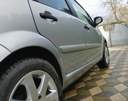 Серый Ситроен С3, объемом двигателя 1.4 л и пробегом 200 тыс. км за 3999 $, фото 3 на Automoto.ua