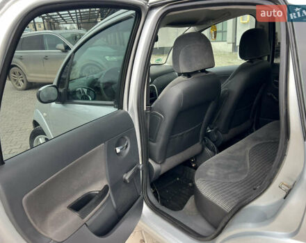 Сірий Сітроен С3, об'ємом двигуна 1.4 л та пробігом 224 тис. км за 4200 $, фото 12 на Automoto.ua