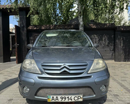 Серый Ситроен С3, объемом двигателя 1.36 л и пробегом 210 тыс. км за 4100 $, фото 1 на Automoto.ua