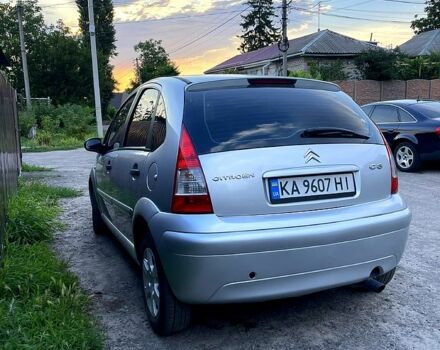 Серый Ситроен С3, объемом двигателя 1.4 л и пробегом 150 тыс. км за 4000 $, фото 1 на Automoto.ua