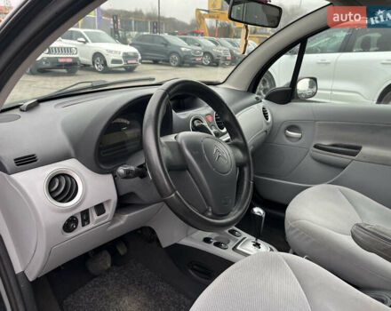 Серый Ситроен С3, объемом двигателя 1.4 л и пробегом 187 тыс. км за 4550 $, фото 8 на Automoto.ua