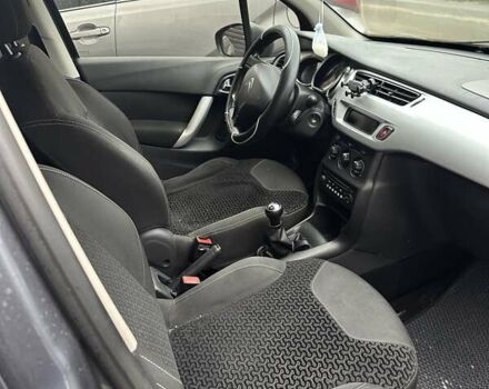 Серый Ситроен С3, объемом двигателя 1.4 л и пробегом 280 тыс. км за 4900 $, фото 6 на Automoto.ua