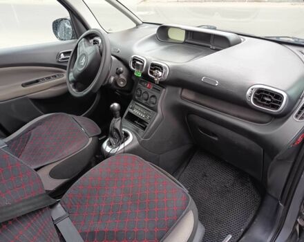 Сірий Сітроен С3, об'ємом двигуна 1.6 л та пробігом 216 тис. км за 5200 $, фото 9 на Automoto.ua