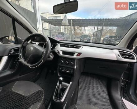 Сірий Сітроен С3, об'ємом двигуна 1.4 л та пробігом 285 тис. км за 4100 $, фото 15 на Automoto.ua