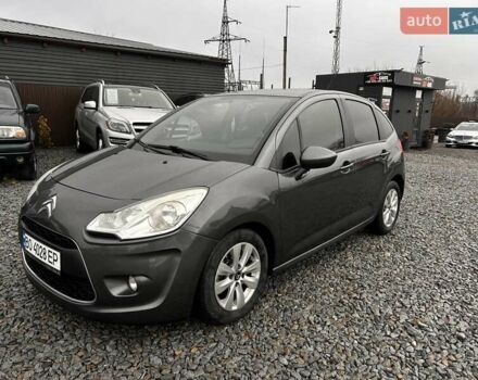 Серый Ситроен С3, объемом двигателя 1.4 л и пробегом 176 тыс. км за 6650 $, фото 2 на Automoto.ua