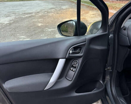 Сірий Сітроен С3, об'ємом двигуна 1.4 л та пробігом 226 тис. км за 6950 $, фото 17 на Automoto.ua