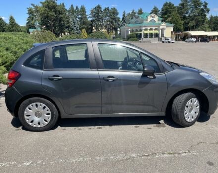 Серый Ситроен С3, объемом двигателя 1.4 л и пробегом 185 тыс. км за 6700 $, фото 2 на Automoto.ua