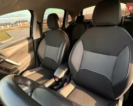 Серый Ситроен С3, объемом двигателя 1.4 л и пробегом 264 тыс. км за 7200 $, фото 16 на Automoto.ua