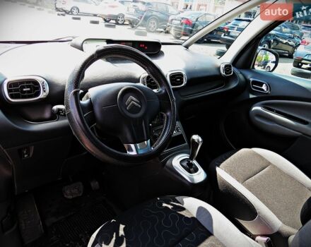 Серый Ситроен С3, объемом двигателя 1.6 л и пробегом 115 тыс. км за 6400 $, фото 5 на Automoto.ua