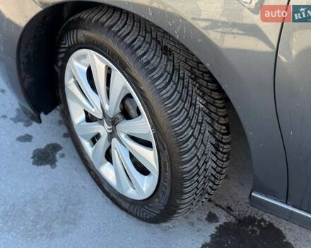 Серый Ситроен С3, объемом двигателя 1.2 л и пробегом 169 тыс. км за 7900 $, фото 3 на Automoto.ua