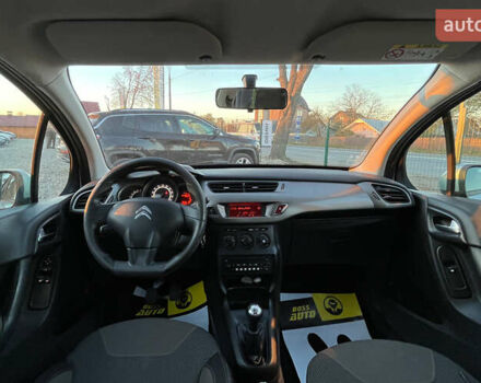 Серый Ситроен С3, объемом двигателя 1.2 л и пробегом 149 тыс. км за 6999 $, фото 8 на Automoto.ua