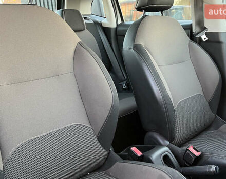 Серый Ситроен С3, объемом двигателя 1.2 л и пробегом 149 тыс. км за 6999 $, фото 22 на Automoto.ua