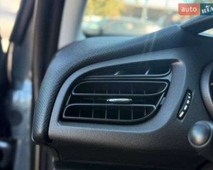 Серый Ситроен С3, объемом двигателя 1.2 л и пробегом 169 тыс. км за 7900 $, фото 21 на Automoto.ua