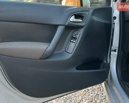 Серый Ситроен С3, объемом двигателя 1.2 л и пробегом 149 тыс. км за 6999 $, фото 24 на Automoto.ua