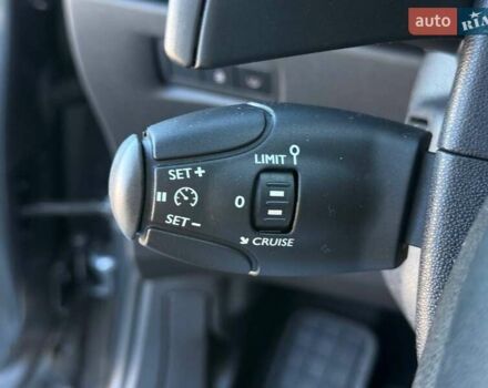 Серый Ситроен С3, объемом двигателя 1.2 л и пробегом 169 тыс. км за 7900 $, фото 23 на Automoto.ua