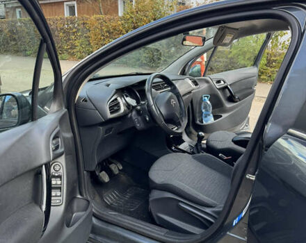 Серый Ситроен С3, объемом двигателя 1.2 л и пробегом 156 тыс. км за 10100 $, фото 8 на Automoto.ua