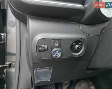 Серый Ситроен С3, объемом двигателя 1.2 л и пробегом 133 тыс. км за 9555 $, фото 21 на Automoto.ua