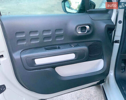 Ситроен С3 2019 в Виннице на Automoto.ua Серый Ситроен С3, объемом двигателя 1.2 л и пробегом 114 тыс. км за 9790 $, фото 19 на Automoto.ua