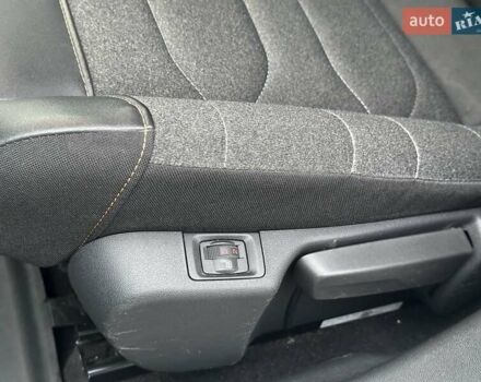 Серый Ситроен С3, объемом двигателя 1.2 л и пробегом 47 тыс. км за 15990 $, фото 19 на Automoto.ua