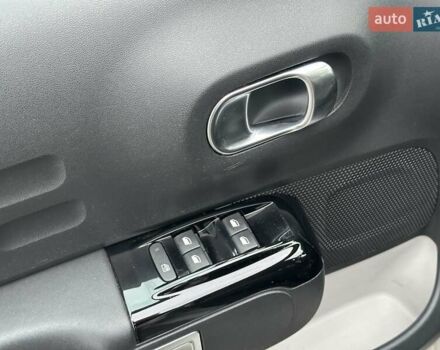 Серый Ситроен С3, объемом двигателя 1.2 л и пробегом 47 тыс. км за 15990 $, фото 20 на Automoto.ua