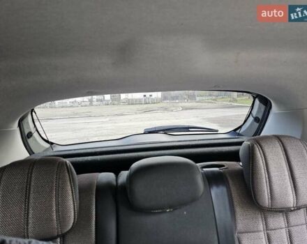 Серый Ситроен С3, объемом двигателя 1.2 л и пробегом 61 тыс. км за 9500 $, фото 22 на Automoto.ua