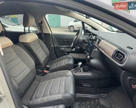 Серый Ситроен С3, объемом двигателя 1.2 л и пробегом 47 тыс. км за 15990 $, фото 30 на Automoto.ua