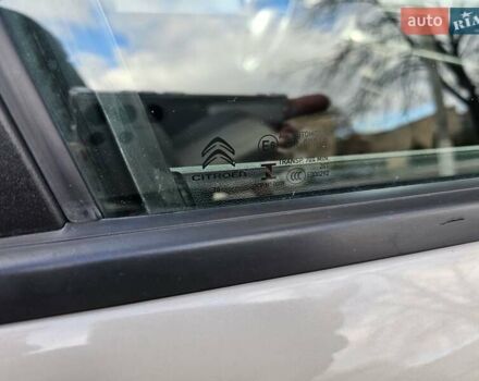 Серый Ситроен С3, объемом двигателя 1.2 л и пробегом 61 тыс. км за 9500 $, фото 36 на Automoto.ua