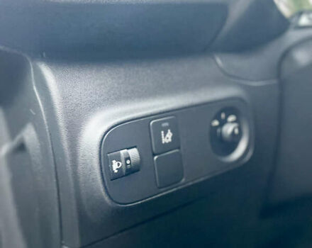 Серый Ситроен С3, объемом двигателя 1.2 л и пробегом 78 тыс. км за 9499 $, фото 33 на Automoto.ua