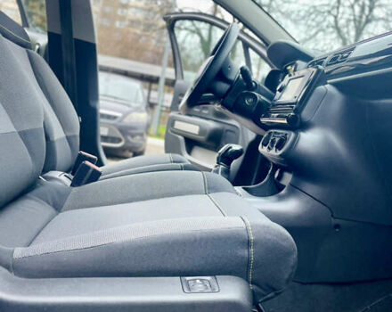 Серый Ситроен С3, объемом двигателя 1.2 л и пробегом 78 тыс. км за 9499 $, фото 20 на Automoto.ua